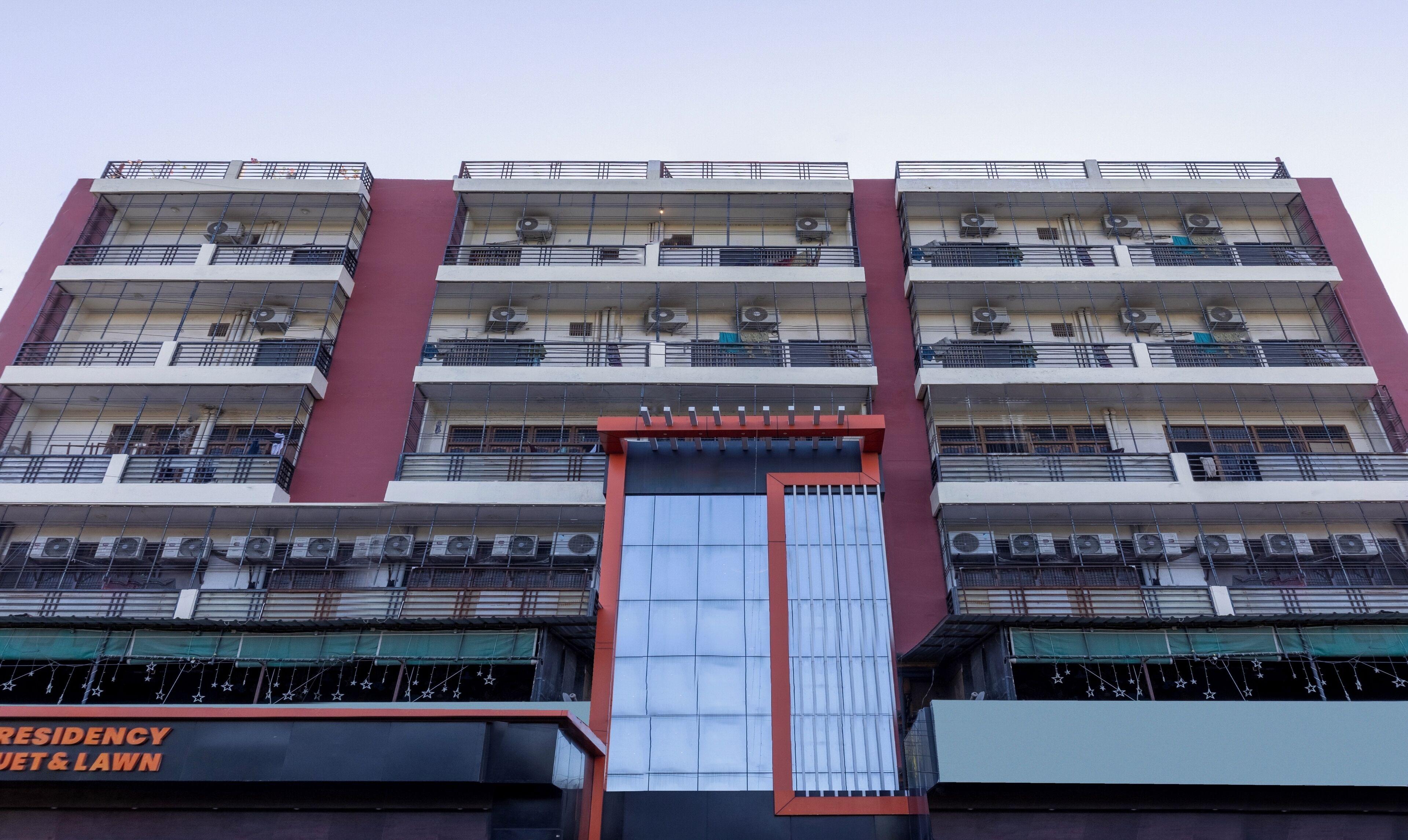 Itsy Hotels Kashi Grand, Bhu — Photos 1